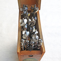 13-bit Borcase, open