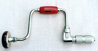 Holdall brace