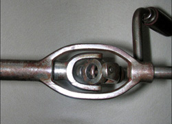 Amidon corner brace, universal joint